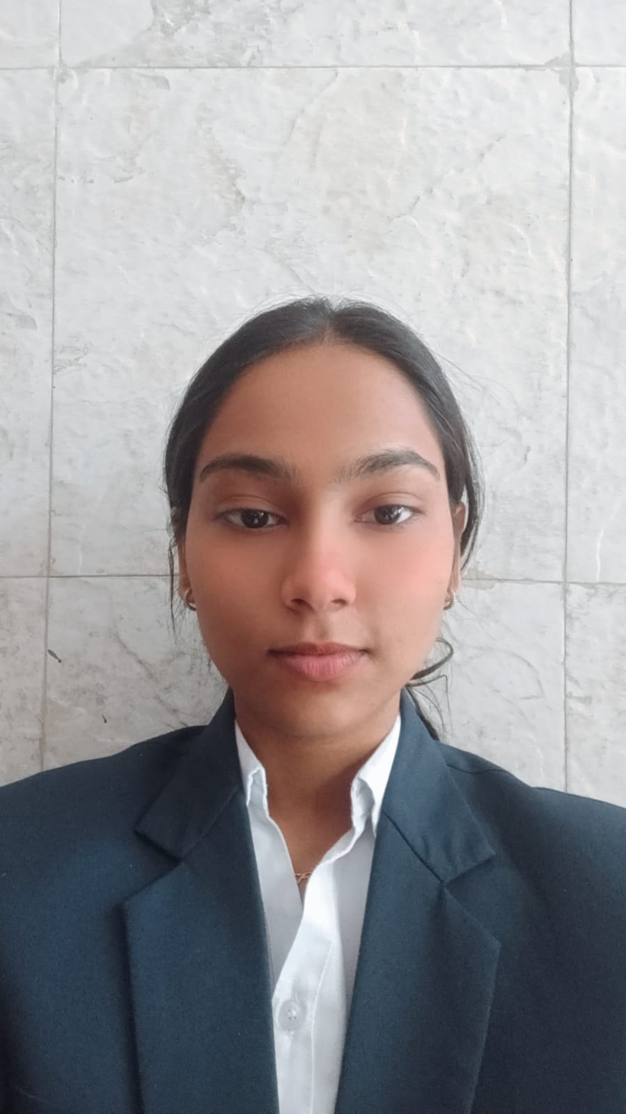 Saloni 